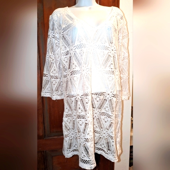 J Valdi Dresses & Skirts - Sheer Crochet Lace Dress Mini Tunic  Cover-up White Swimsuit 🤍 Beach